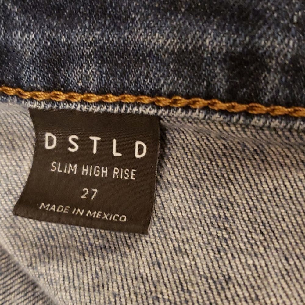 DSTLD Distressed  Slim High Rise Skinny Jeans - Picture 3 of 11